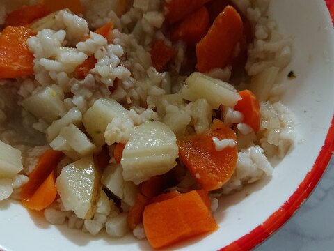 赤魚と人参のチャーハン